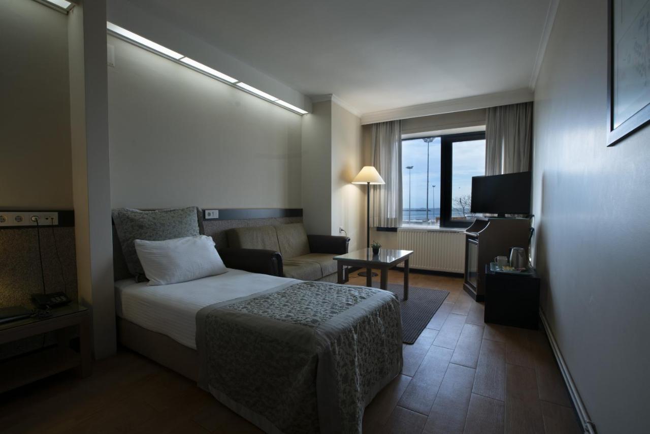 Kadikoey Rihtim Hotel Стамбул Екстер'єр фото